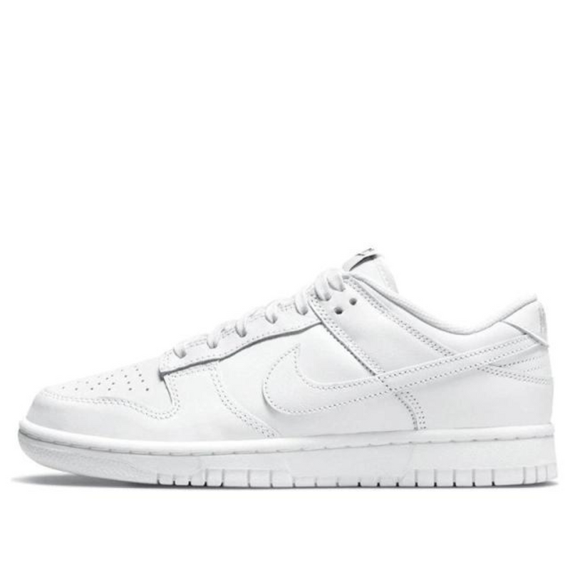 Dunk Low 'Triple White'